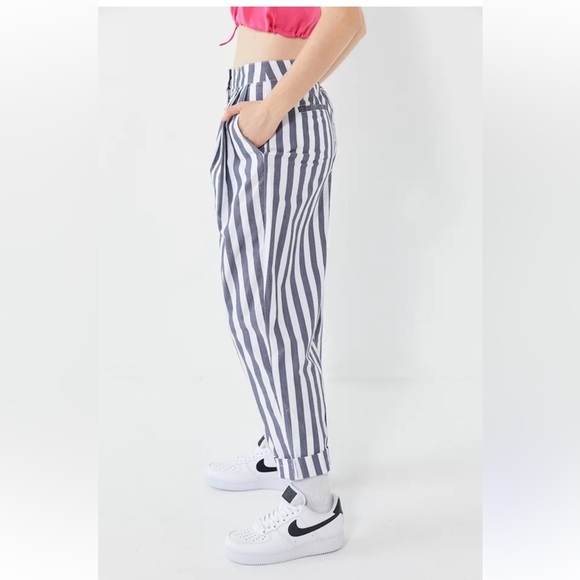 Urban Outfitters Percy High Rise Tapered Striped Pants sz 4 - Picture 2 of 12